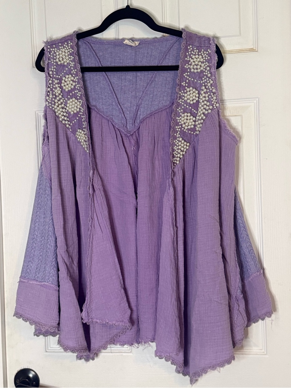 POL Lavender Beaded Sleeveless Vest - Picture 2 of 4